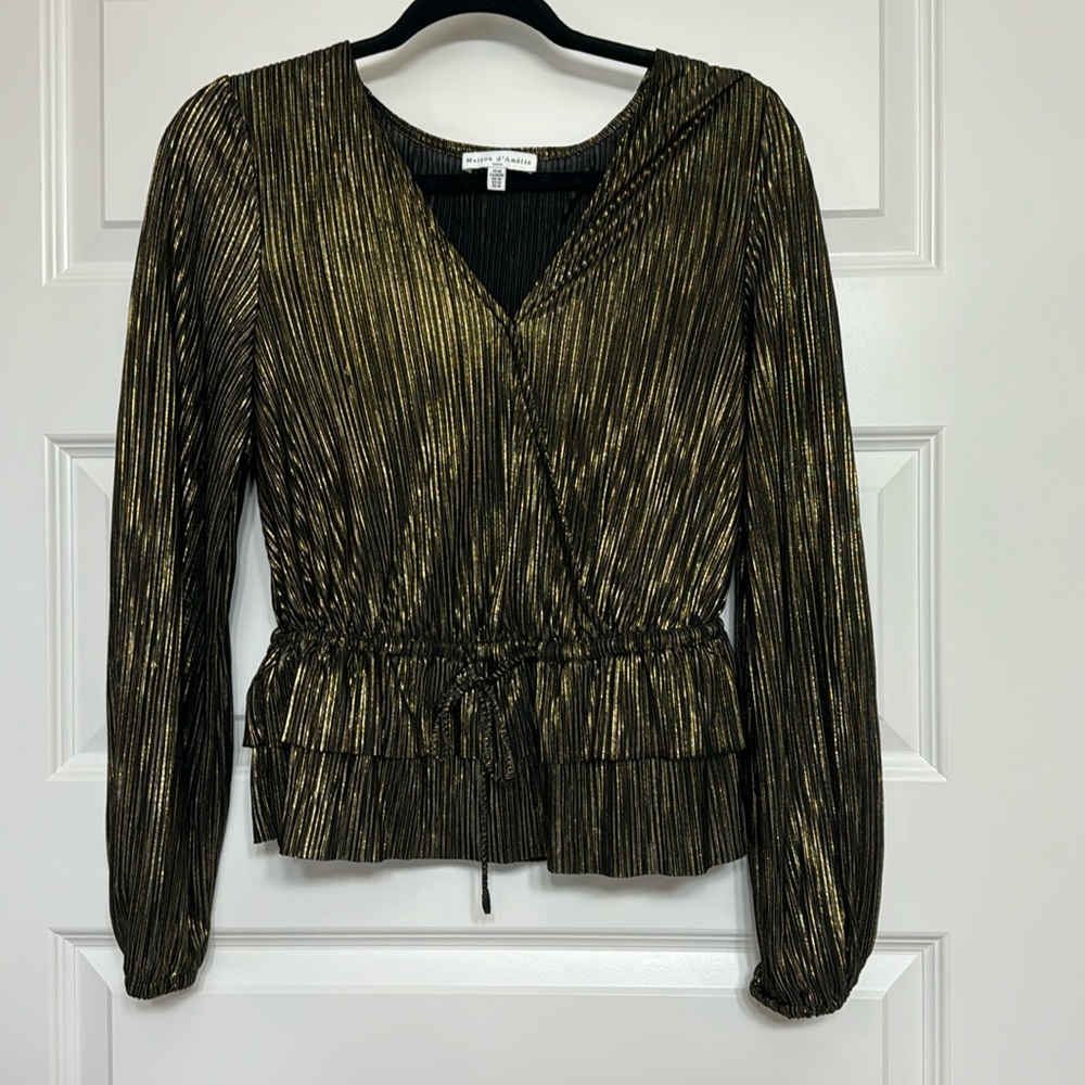 Black and gold top